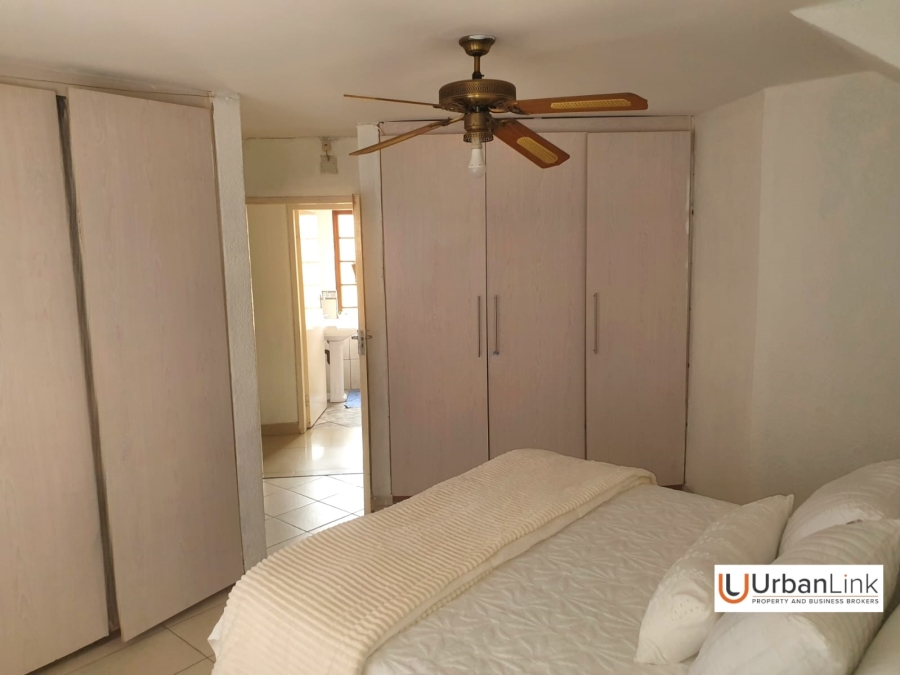 6 Bedroom Property for Sale in Safari Gardens North West